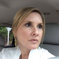 Julia Whitehead Photo 15