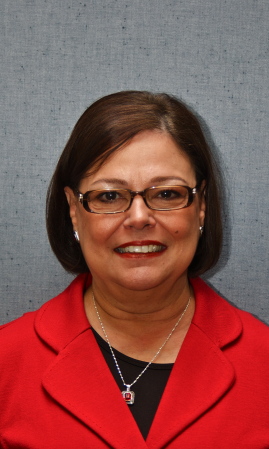 Sylvia Fernandez Photo 24