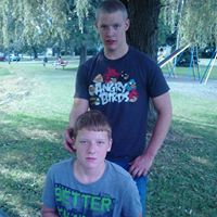 Rebecca Starr Photo 13