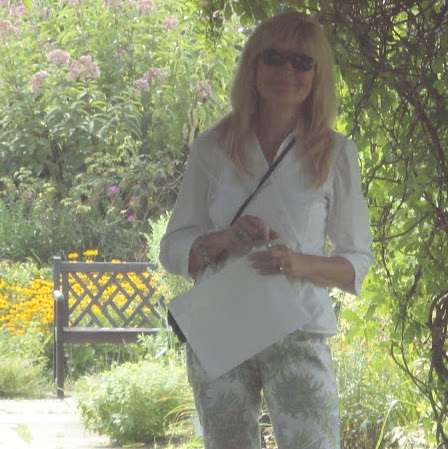Shirley Cook Photo 17