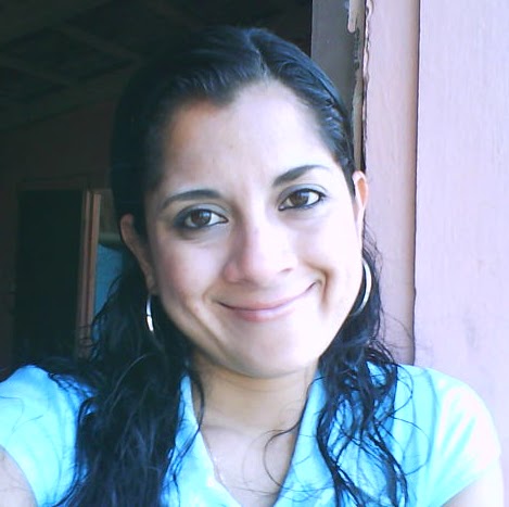 Araceli Martinez Photo 29