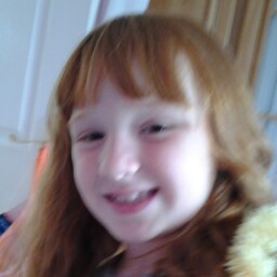 Hannah Rowan Photo 13