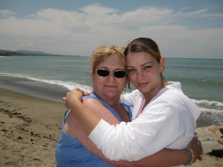 Rachel Robertson Photo 11