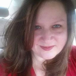 Catherine Holland Photo 14