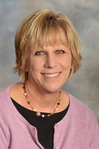 Donna Atkinson Photo 38