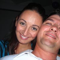 Angela Tracy Photo 19