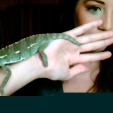 Annie Gordon Photo 21