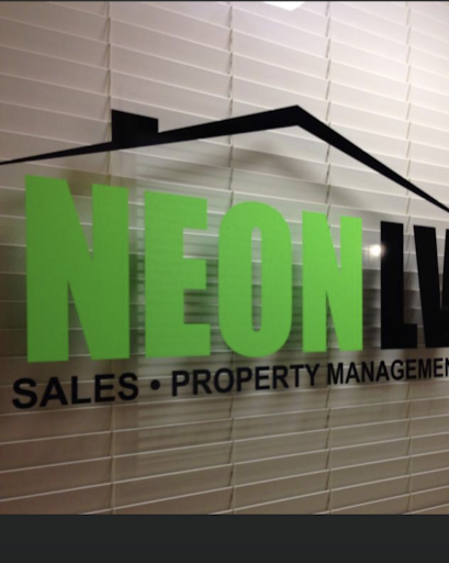 Nancy Cross Photo 23