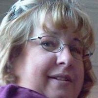 Maxine Moore Photo 16
