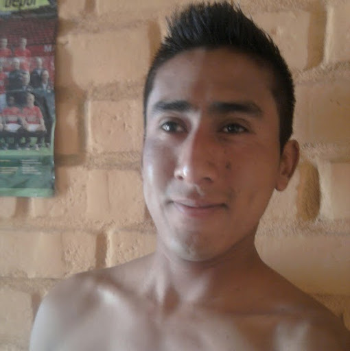 Gerardo Valenzuela Photo 7
