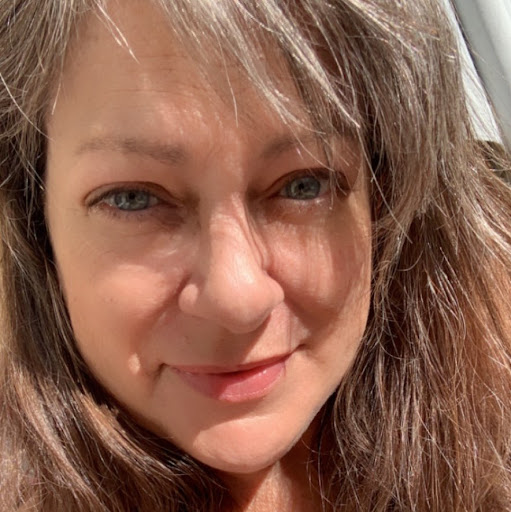 Danielle Ritchie Photo 2