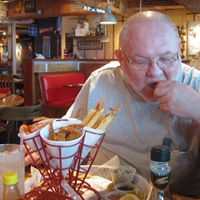Dennis Wiley Photo 22
