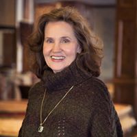 Susan Harvey Photo 38