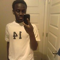 Aaron Lambert Photo 37