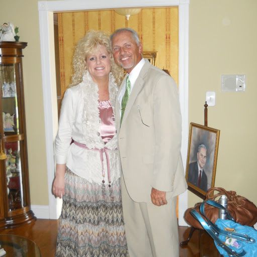 Kristi Peters Photo 18