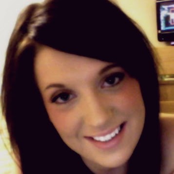 Kate Johnson Photo 11