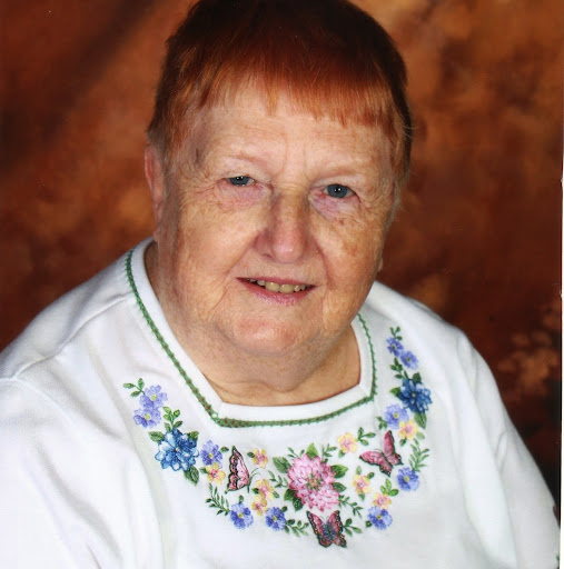 Phyllis Henderson Photo 34