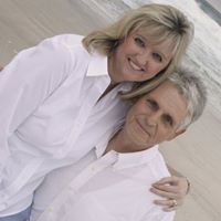 Laurie Manis Photo 8