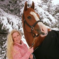 Elaine Hughes Photo 40