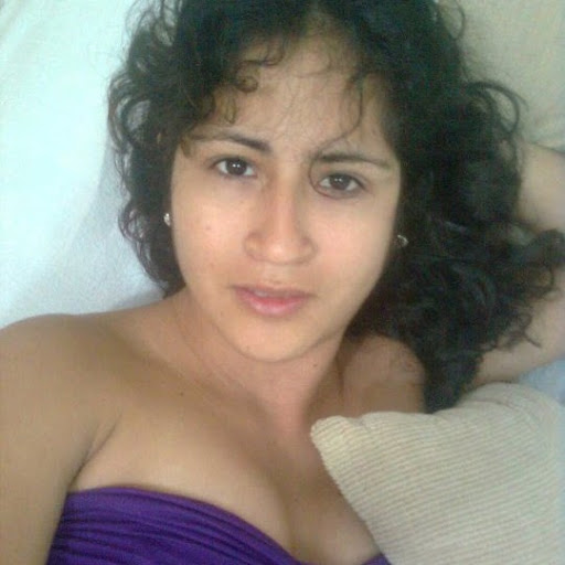 Elisa Bonilla Photo 7