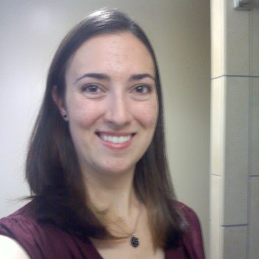 Kristen Hendricks Photo 15