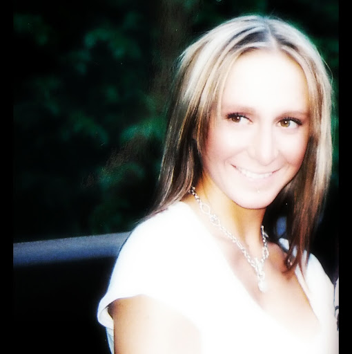 Stephanie Whipple Photo 9