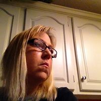 Deanna Larson Photo 17