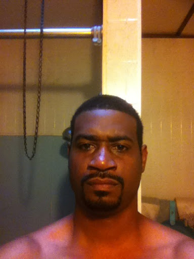 Raymond Foreman Photo 8