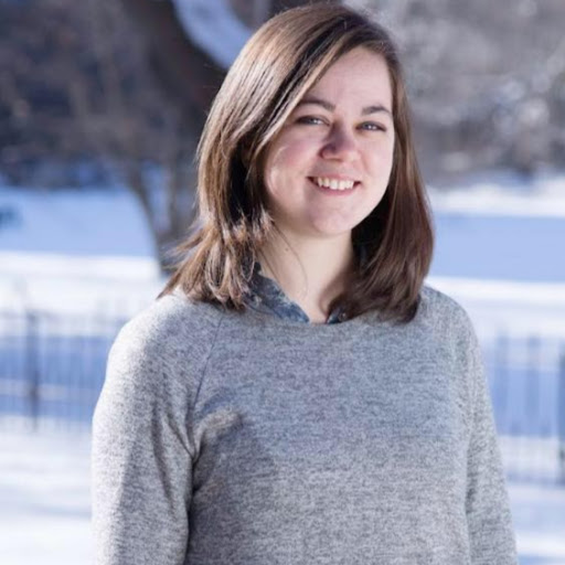 Bethany Lewis Photo 13