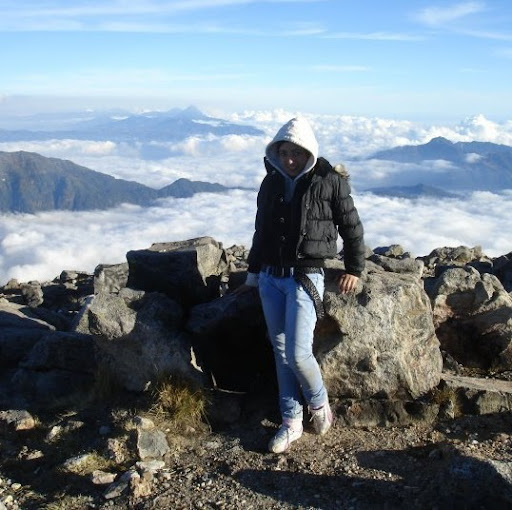 Elisa Bonilla Photo 8