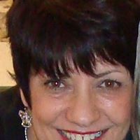 Diane Summers Photo 17