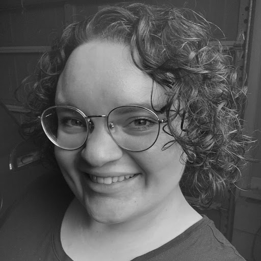 Sarah Donovan Photo 23