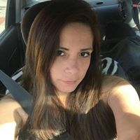 Angie Urbina Photo 21