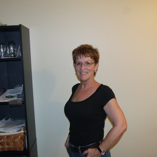 Colleen Harrison Photo 17