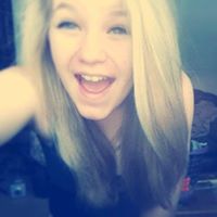 Julia Lockhart Photo 23