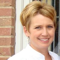 Mary Newton Photo 16