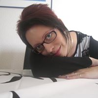 Cindy Goebel Photo 10