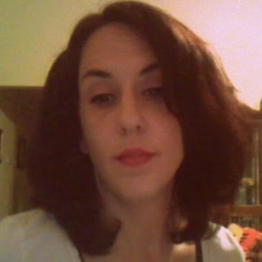 Lori Benoit Photo 13