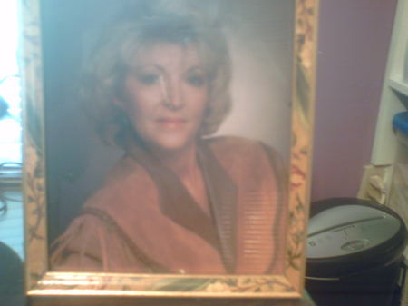 Sharon Bass Photo 23