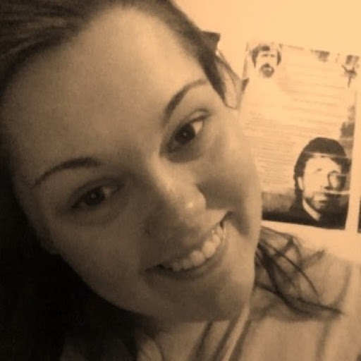 Sara Kennedy Photo 31