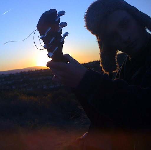 Pablo Valentine Photo 6