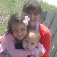 Angela Griggs Photo 34