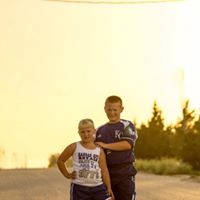 Kristen Schmidt Photo 17