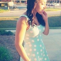 Elizabeth Rhoades Photo 30