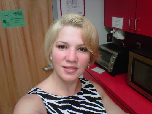 Laura Ellsworth Photo 31