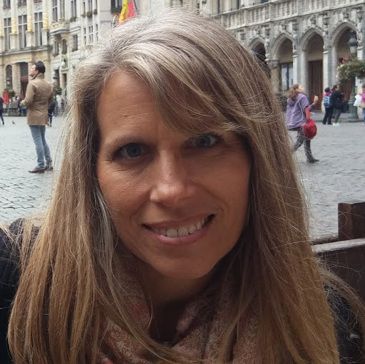 Michelle Pollard Photo 30