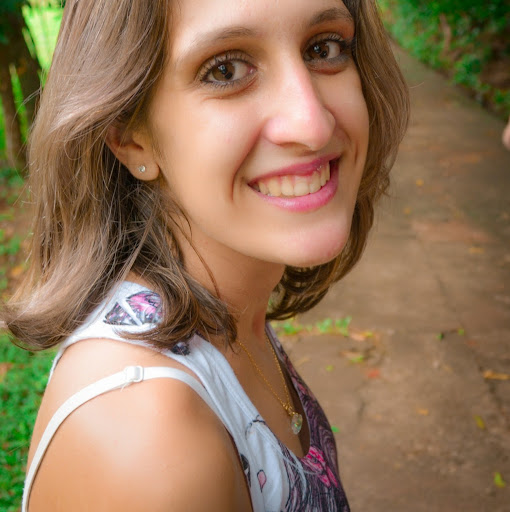 Sarah Castro Photo 22