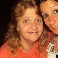 Kristen Wyatt Photo 32