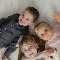 Rebecca Wall Photo 24