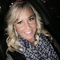 Heidi Hendrickson Photo 12